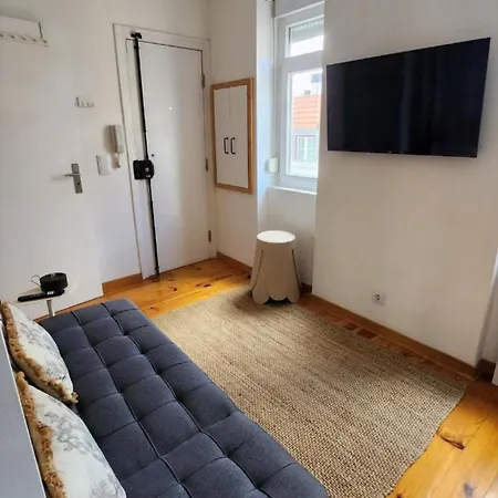 Near The Tagus River - Estrela Apartment Lisbon
