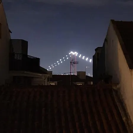Near The Tagus River - Estrela * Lisboa