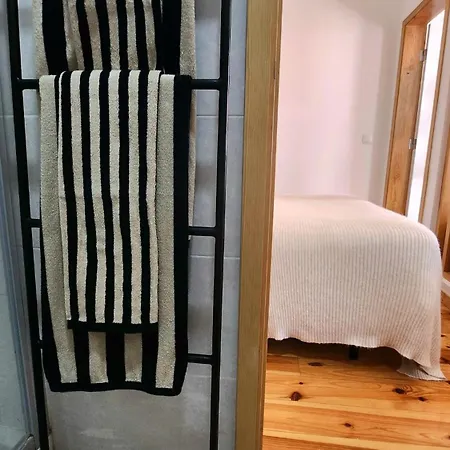 Near The Tagus River - Estrela Apartment Lisbon